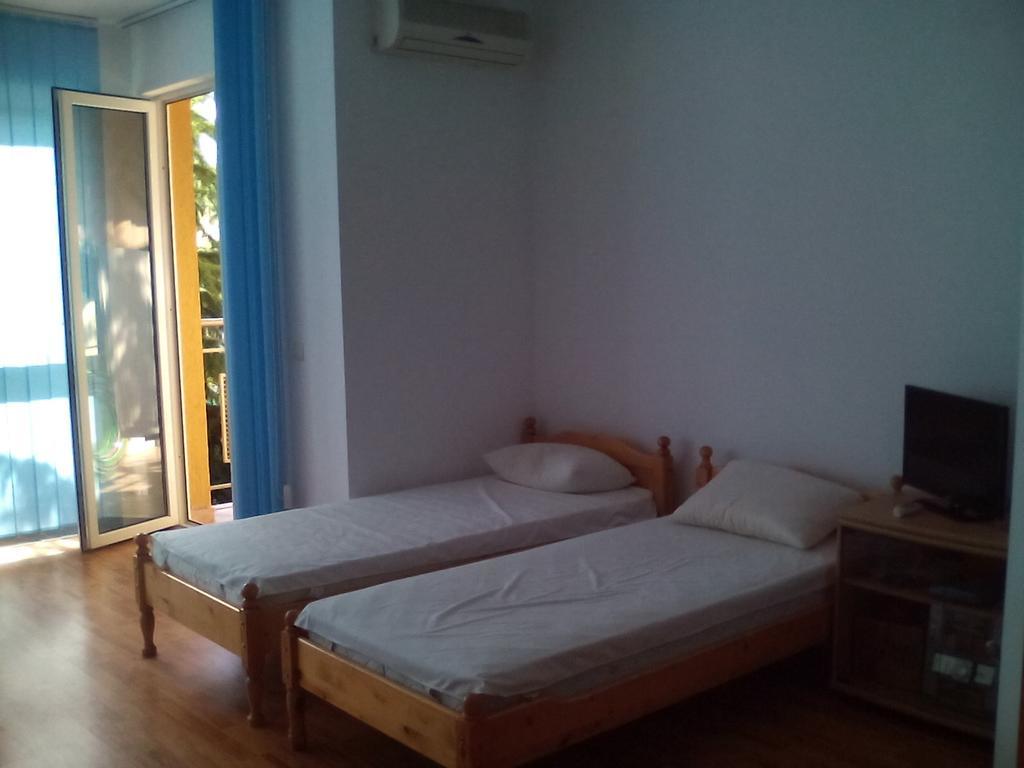 Elias Apartment Golden Sands Exteriör bild